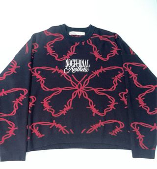 Jersey Bershka Negro y Rojo