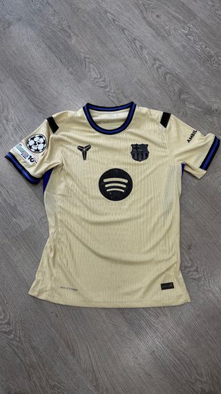 2ª Camiseta FC Barcelona 25/26 precio
negociable