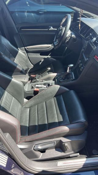 Volkswagen Golf GTI PERFORMANCE