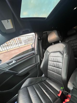 Volkswagen Golf GTI PERFORMANCE