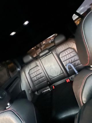 Volkswagen Golf GTI PERFORMANCE