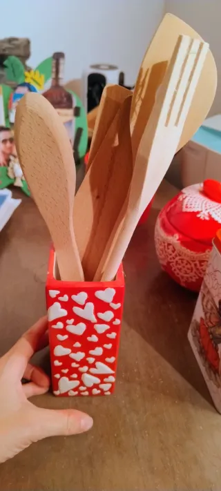 Vaso rosso cuori porta mestoli