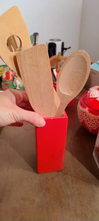 Vaso rosso cuori porta mestoli