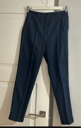 Pantalones Zara con pespuntes
