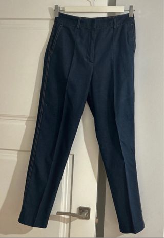 Pantalones Zara con pespuntes