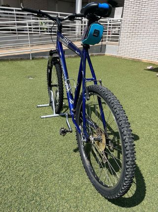 Bicicleta Specialized HardRock Sport 26