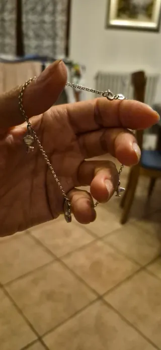 Cavigliera in argento con ciondoli