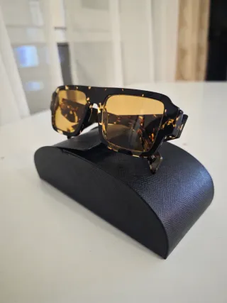 Gafas de sol Prada Tortoise