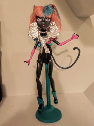 Monster High Catty Noir Boo York City