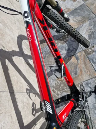 Bicicleta Trek Elite 9.8 Carbono