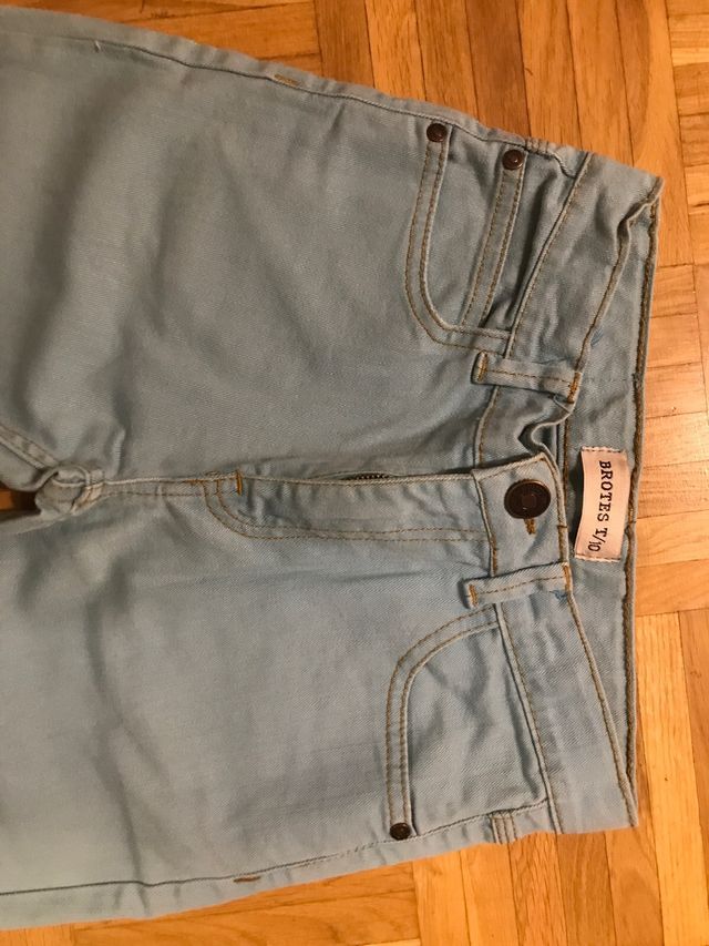 Pantalón niño Brotes Talla 10 sin usar