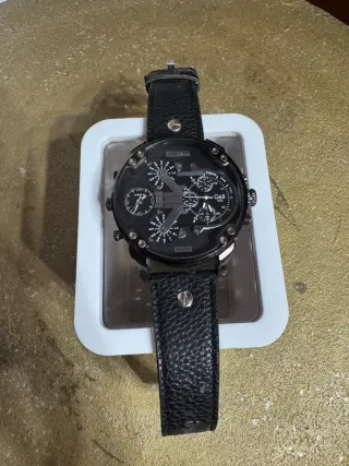 Reloj G&B Negro