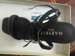 Sandalias Marypaz Negras