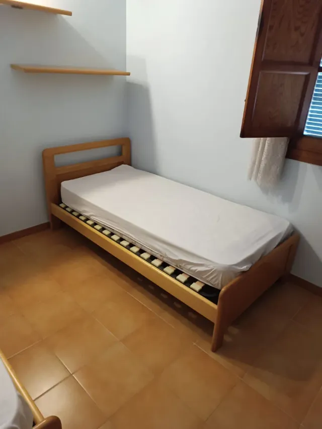 Somier + Colchón Madera