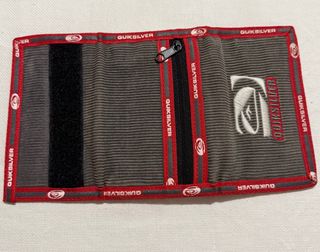Cartera Quiksilver Gris Corduroy original