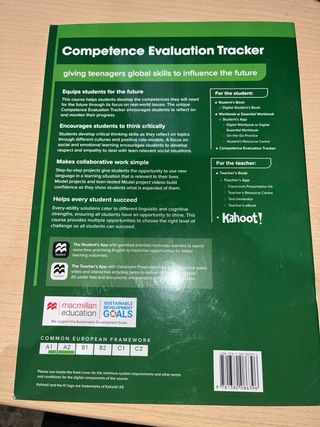 INFLUENCE TODAY 1 Student's book: libro de text...