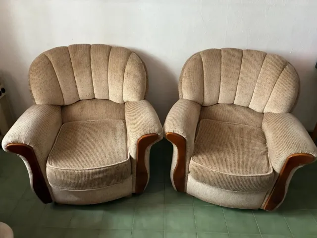 Sofá de 3 plazas y sillones