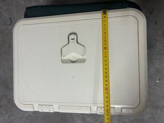 Escotilla blanca