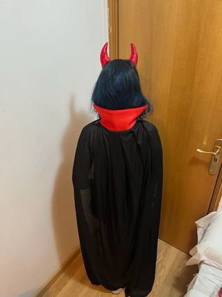 Capa de Diablo Negra y Roja con Vendas (2 de cada)