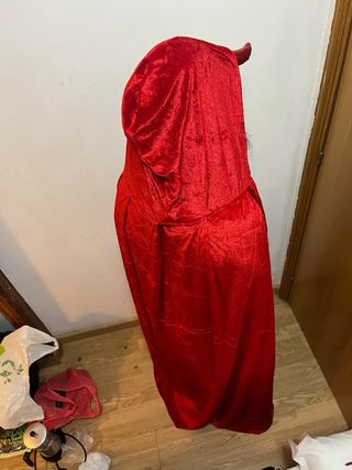 Capa de Diablo Negra y Roja con Vendas (2 de cada)
