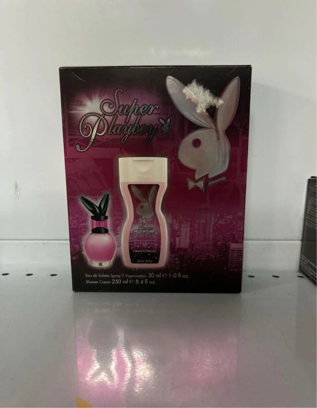 Estuche Playboy Super Eau de Toilette y Shower Cre