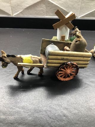 Figuras Belén: Burro, Carro, Molino 5€ cada uno