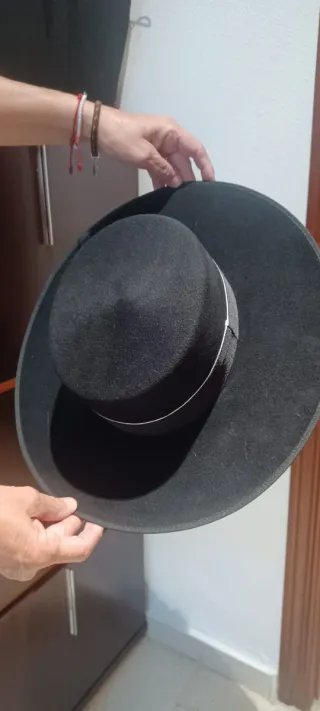 Sombrero negro