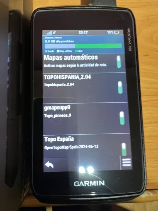 GPS Garmin Montana 700 con mapas y soporte