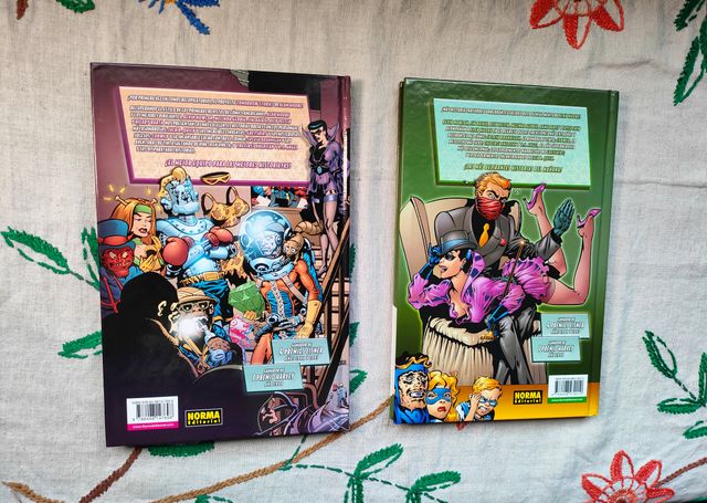 Lote Terrific Tales 1-2 y Tomorrow Stories 1 y 2.