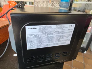 Microondas Toshiba Grill Negro