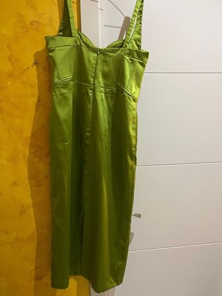 Vestido verde lima con corset
