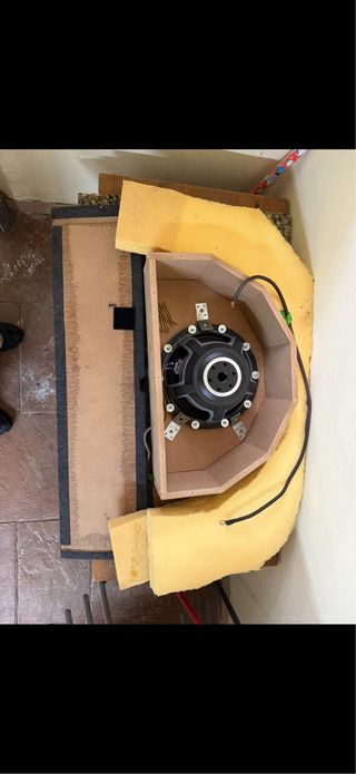 Subwoofer Hertz ES 300 700W