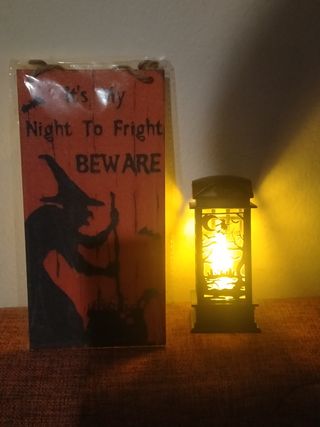 Lotto HALLOWEEN Lanterna con luce e Quadro Strega