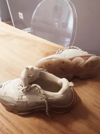 Balenciaga Triple S Beige Talla 39