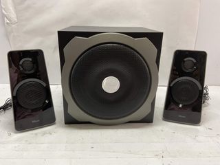 altavoces pc trust tytan
