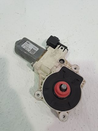 MOTOR ELEVALUNAS DELANTERO IZQUIERDO FORD TRANSIT COURIER (2)