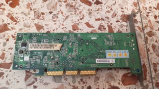 Tarjeta Gráfica nVidia N8852 AGP 32MB MX40