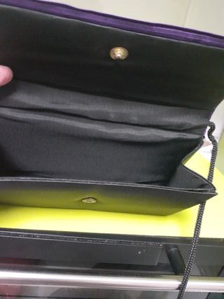 Bolso de fiesta morado y negro completamente nuevo