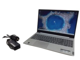 pc portatil lenovo 81vw