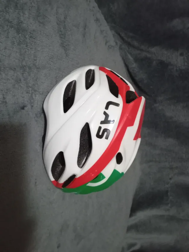 Casco LAS blanco y rojo