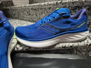 Saucony Ride 18 Talla 46 Azul