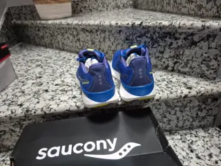 Saucony Ride 18 Talla 43 y 44 Azul