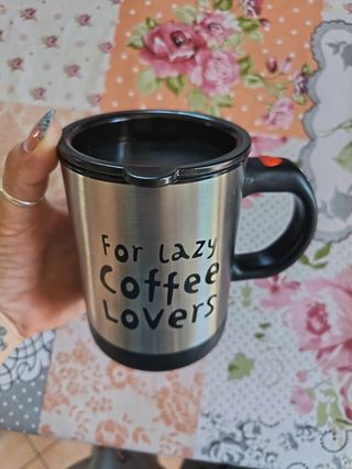 Tazza auto-mescolante