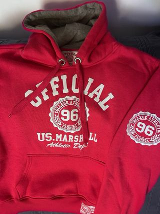 Lote 2 Sudaderas Marshal Gris y Roja
2-20/ 1-10