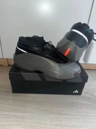 Zapatillas Adidas Hombre Negras y Grises