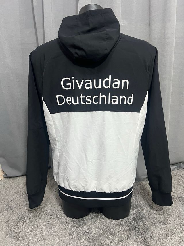 Giacca Adidas uomo taglia M