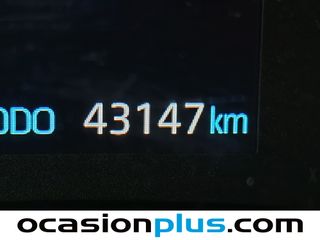 Toyota Yaris 120H Business Plus 85 kW (116 CV)
