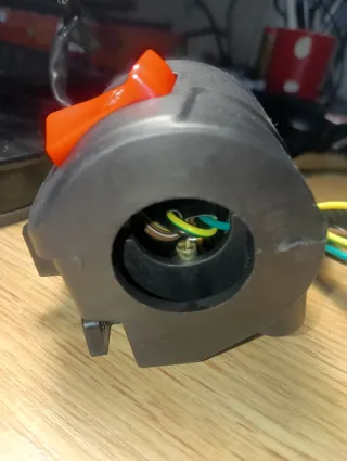 Piñas Izquierda y Derecha Moto 22mm