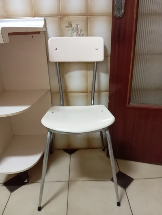 2 Sillas Cocina Vintage Beige Metálicas