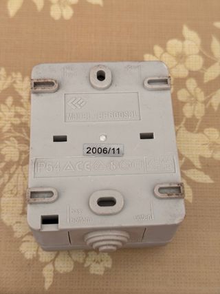 Pulsador con indicador LED